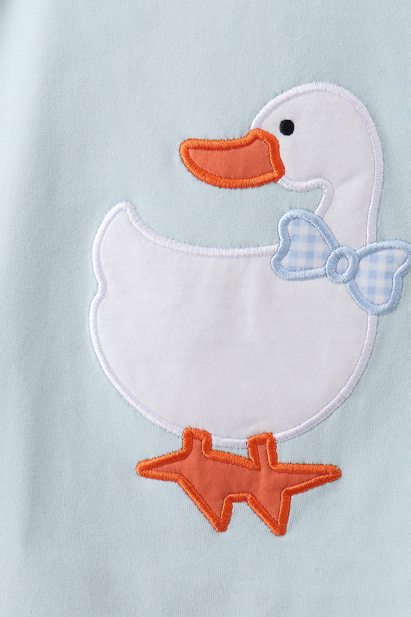 Blue goose applique gingham shorts set