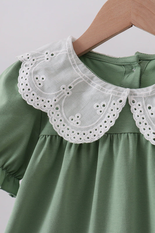 Sage bunny applique lace collar dress