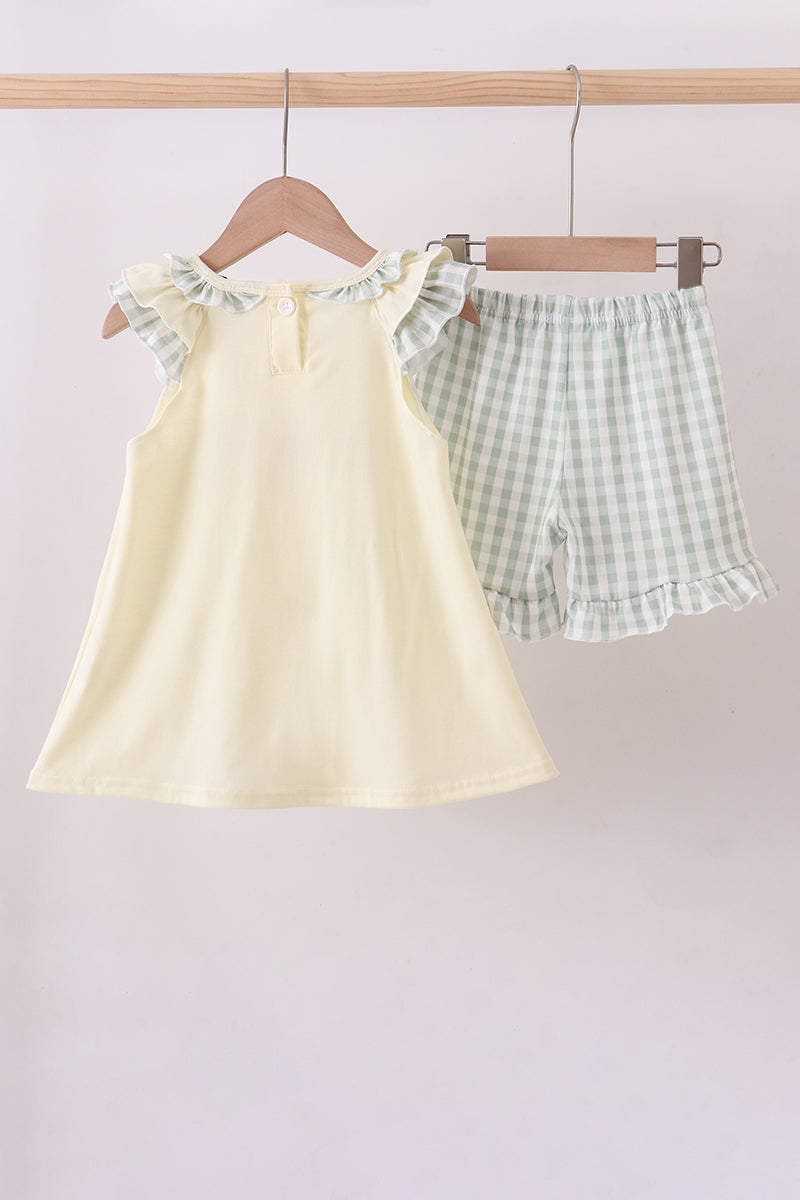 Green cross embroidery gingham ruffle shorts set